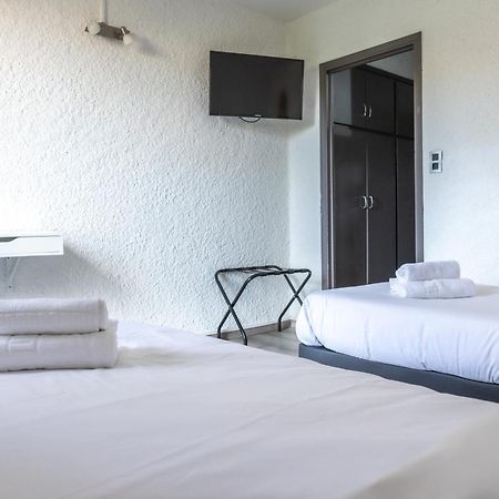Hotel Aquarius Canet-en-Roussillon Exterior photo