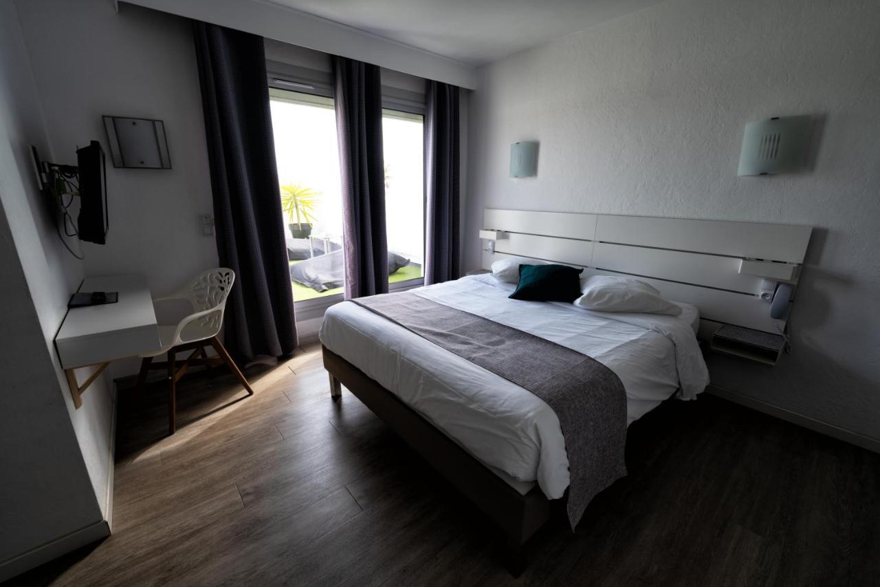 Hotel Aquarius Canet-en-Roussillon Exterior photo
