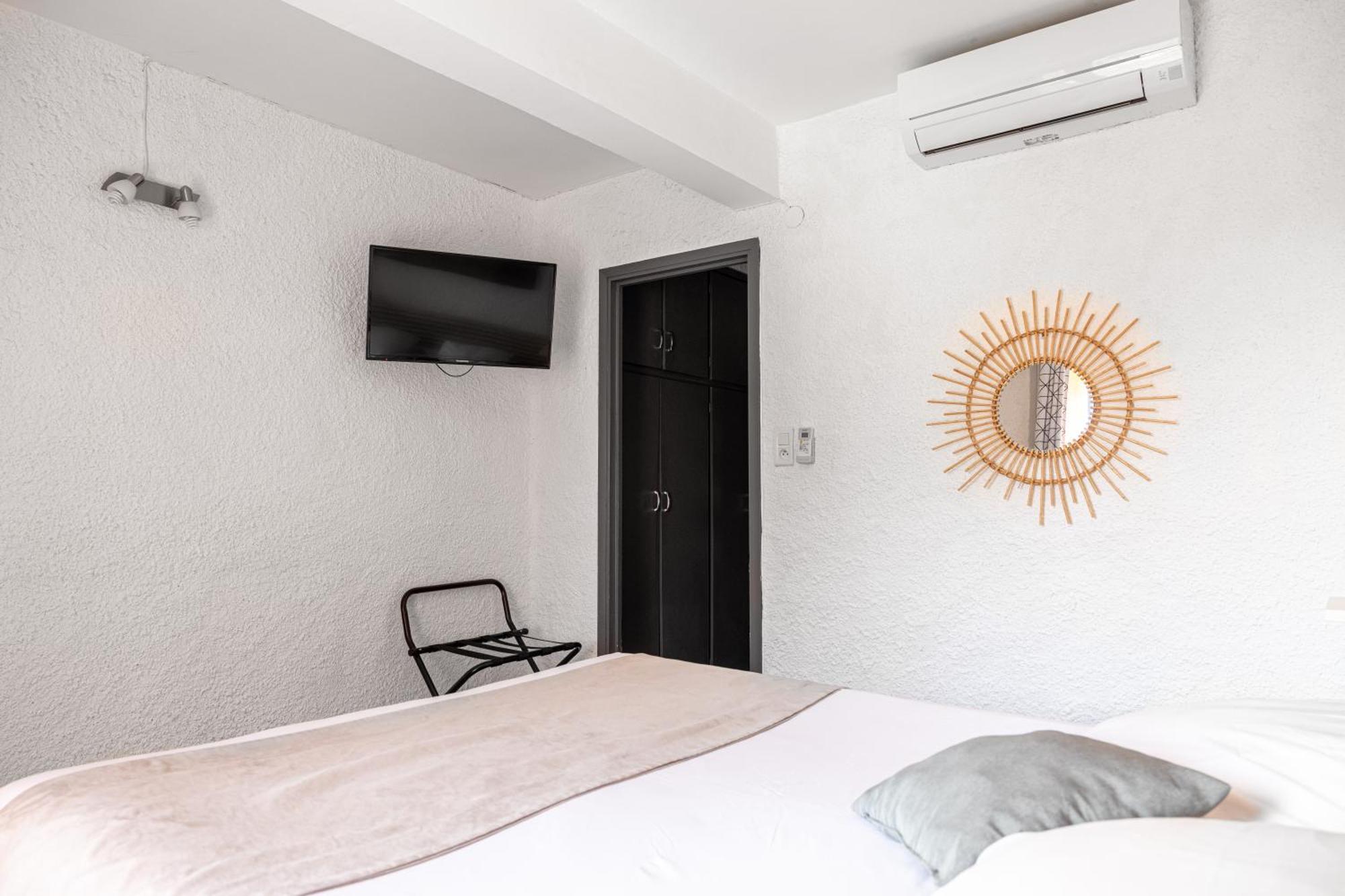 Hotel Aquarius Canet-en-Roussillon Exterior photo